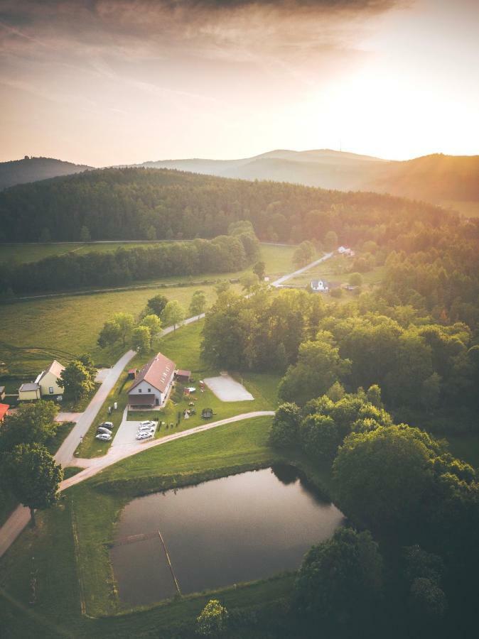 Penzion Na Podlesi Ve Zlate Korune Zlata Koruna Exterior photo