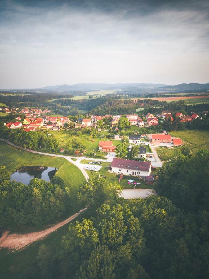 Penzion Na Podlesi Ve Zlate Korune Zlata Koruna Exterior photo